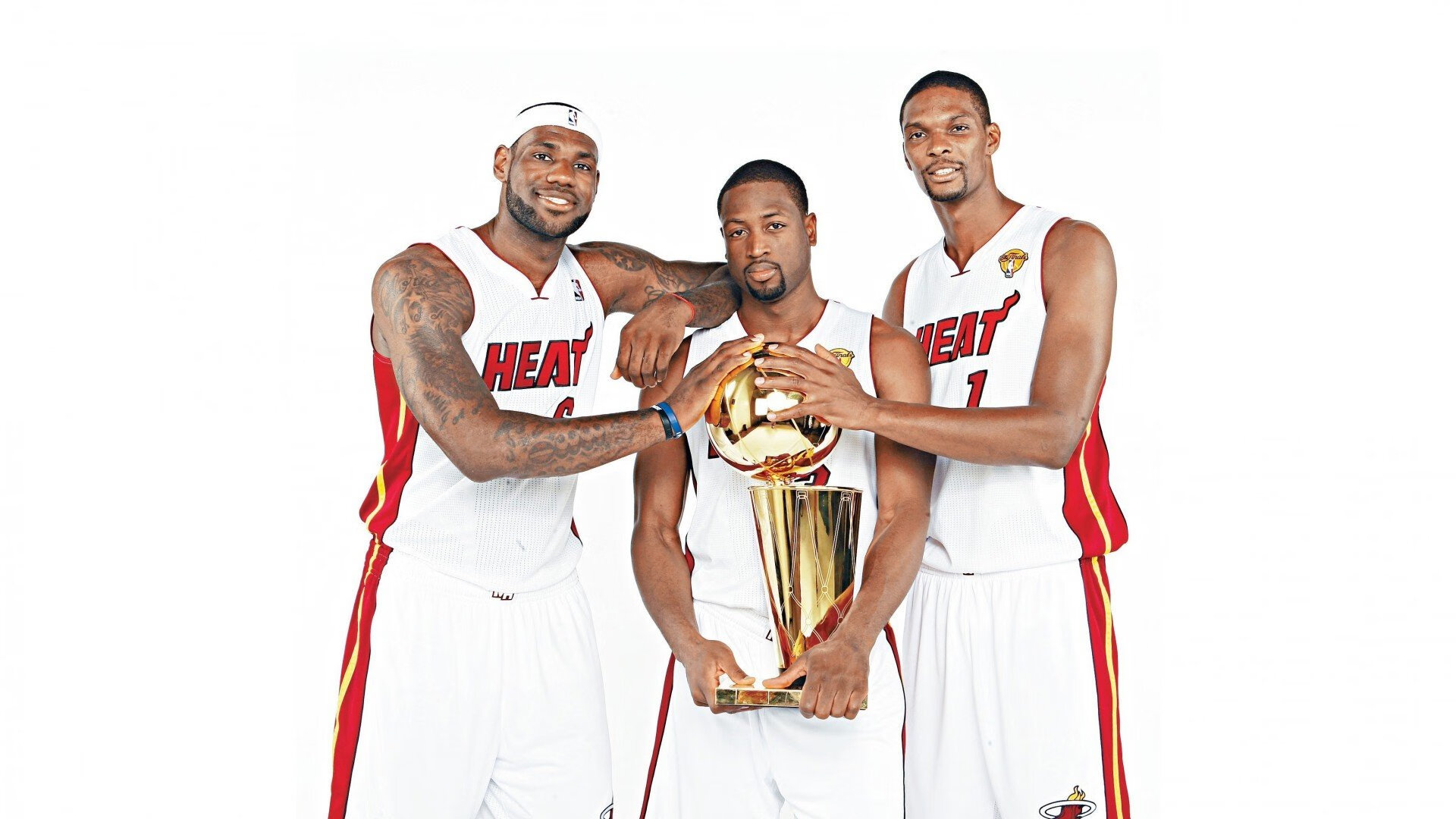 球队阵容轮换及表现点评,球队阵营