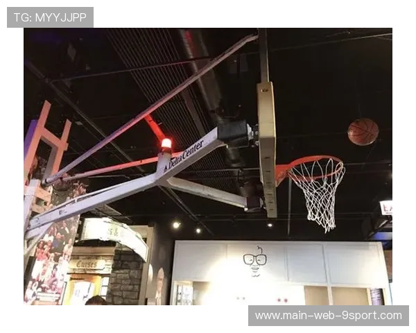 公牛卡位不到位，前场板被抢